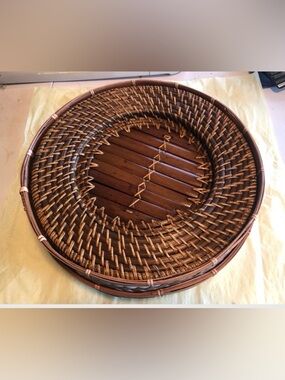 Rattan 4 Chargers and Storage Basket